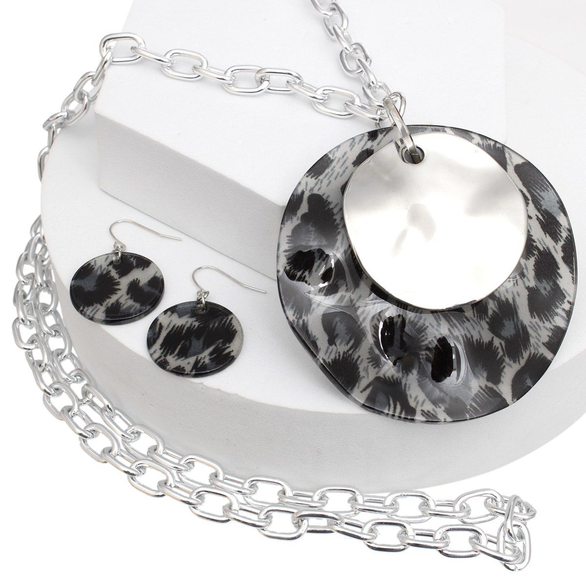 Long Leopard Pendant Silver Chain Necklace Set
