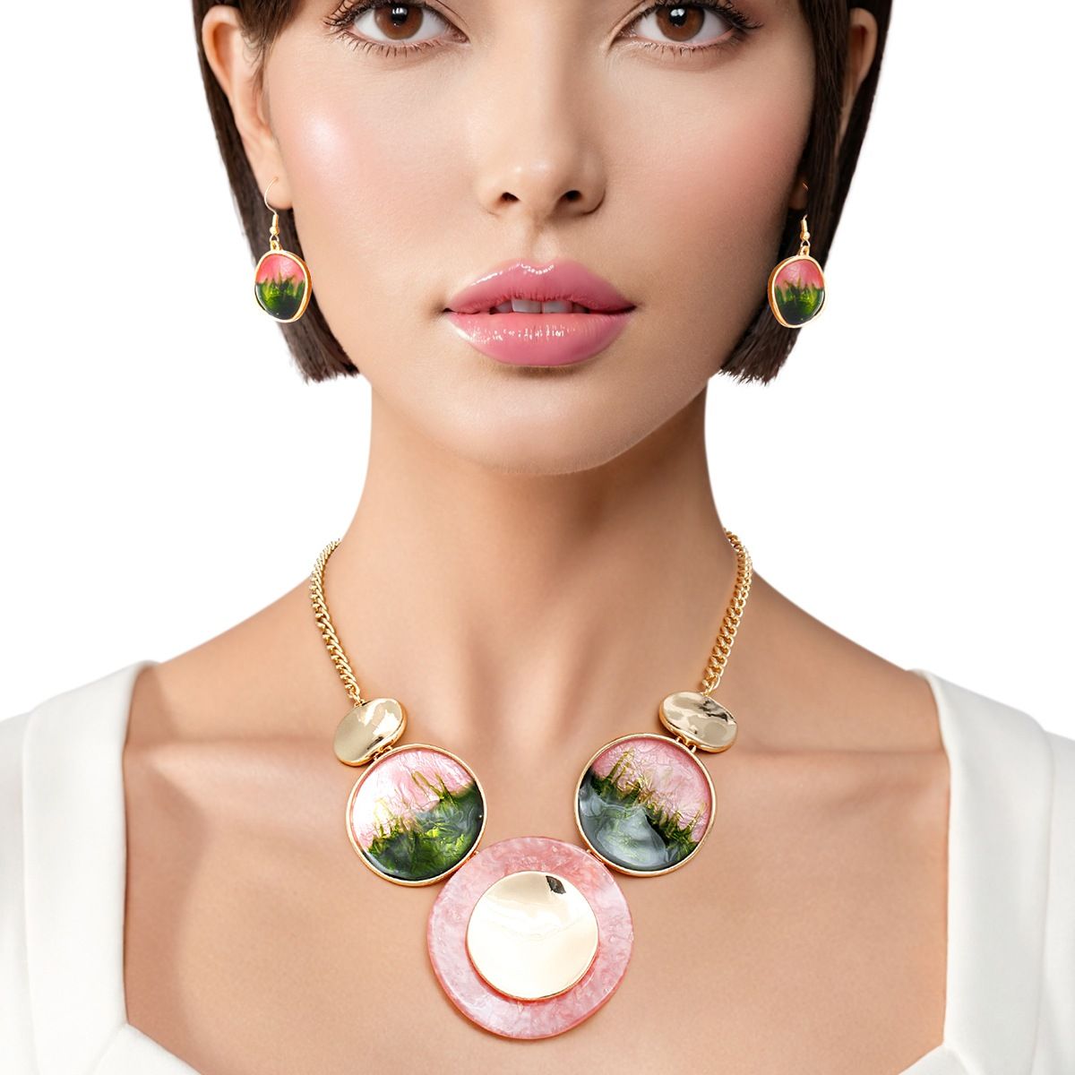 AKA Collar Pink Green Gradient Gold Disc Necklace
