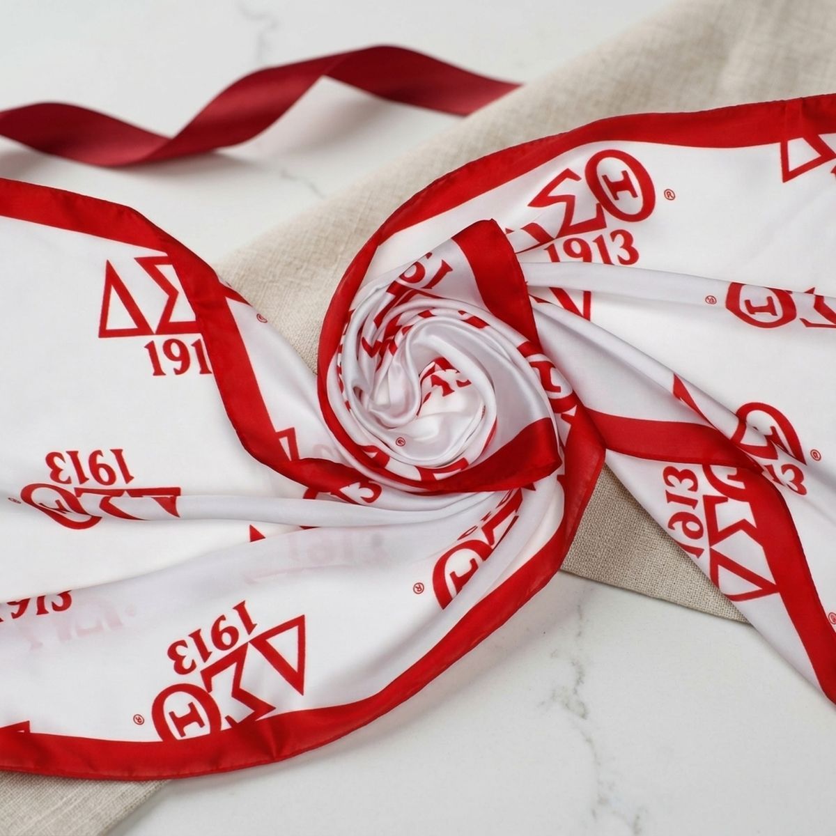 DST Long Red and White 1913 Rectangle Scarf