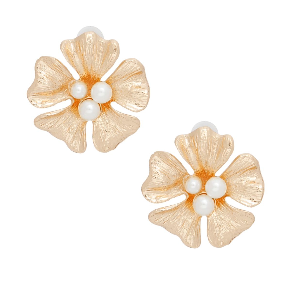 Studs Graceful Gold and Pearl Flower Earrings