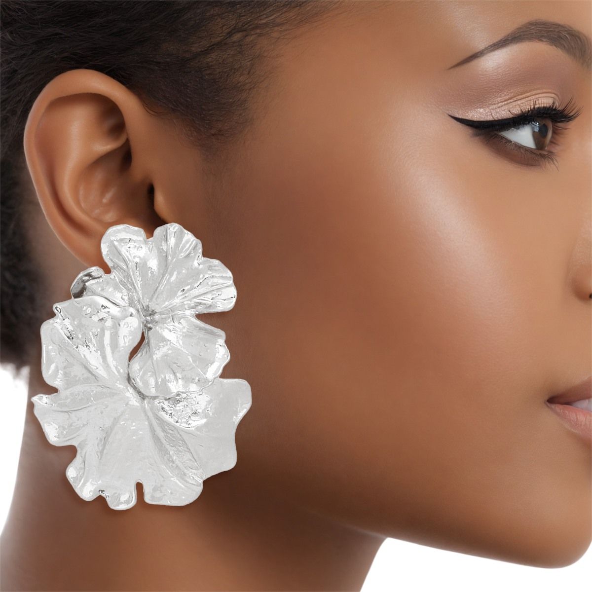Clip On Silver Metal Linked Flowers Earrings Women